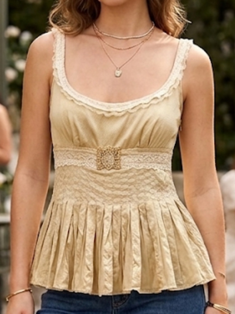 Elie Tahari Y2K 100% silk babydoll Lace-Trimmed buckle Tan Beige Peplum Top XS